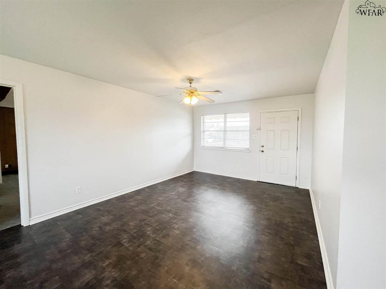 4022 HOOPER DRIVE