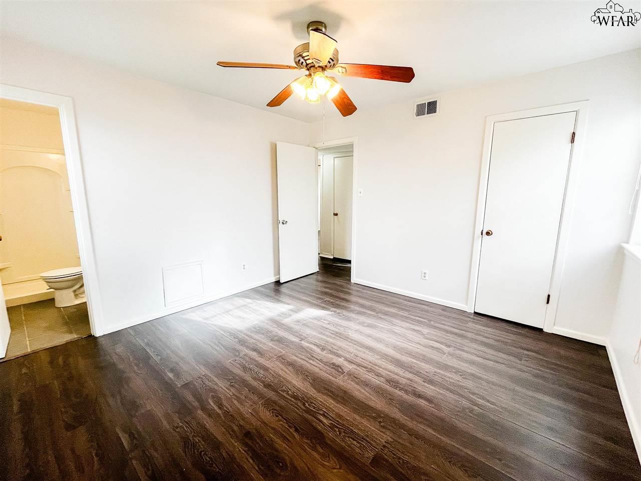4022 HOOPER DRIVE