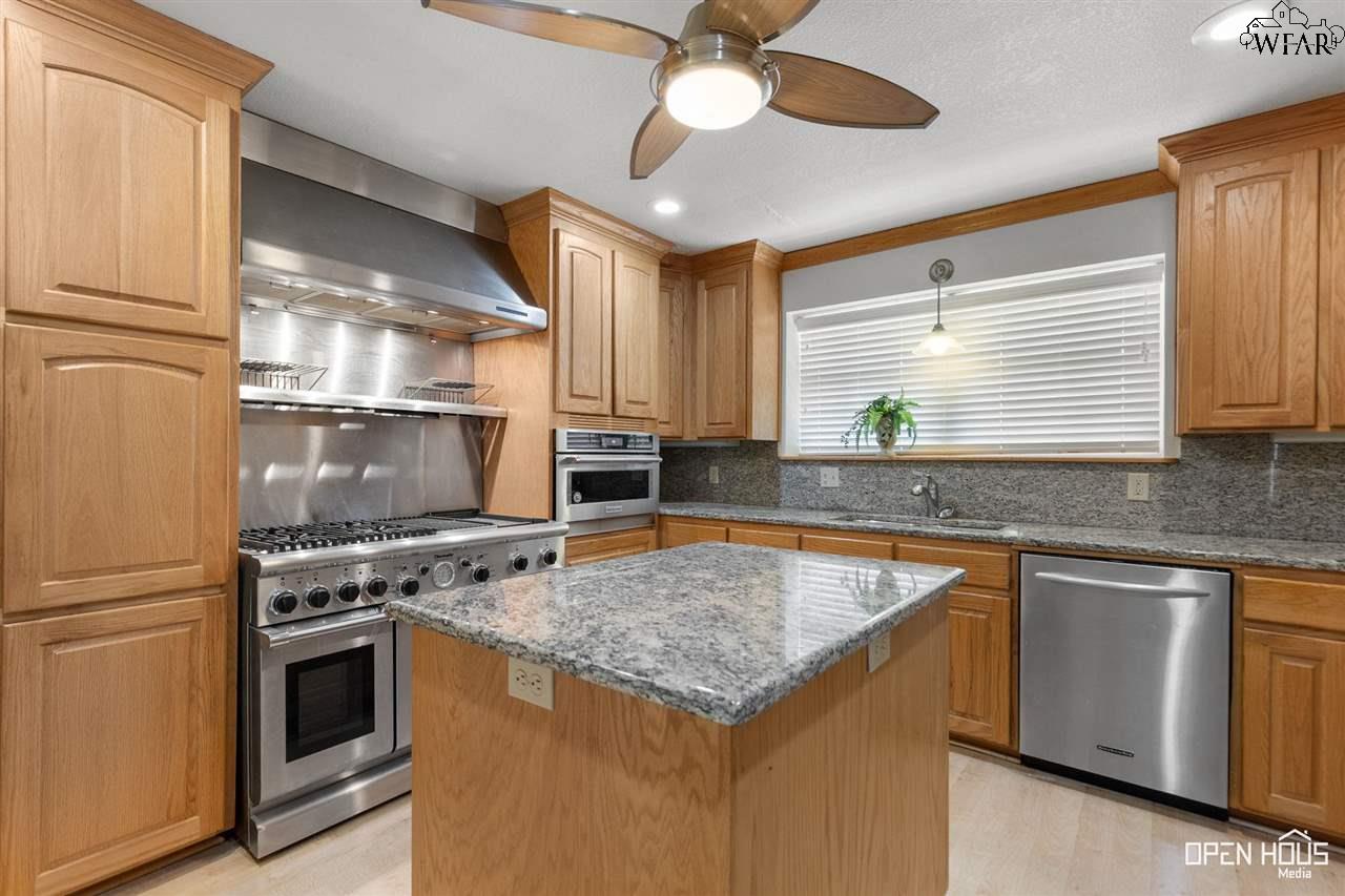 330 COLEMAN PARK ROAD