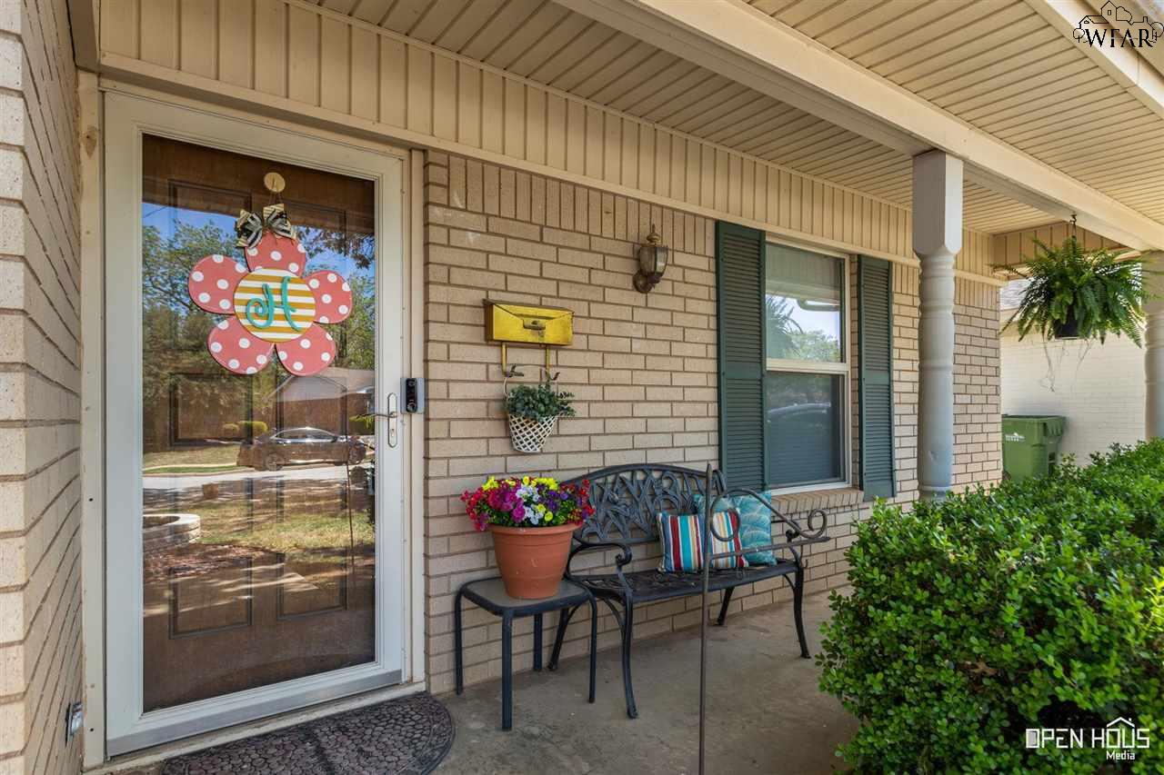 3505 CRANBROOK LANE