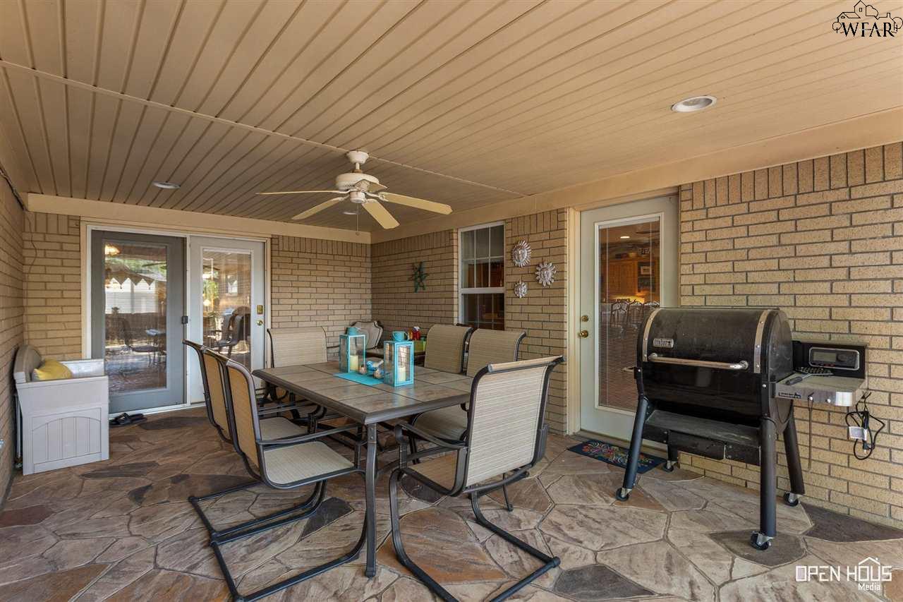 3505 CRANBROOK LANE