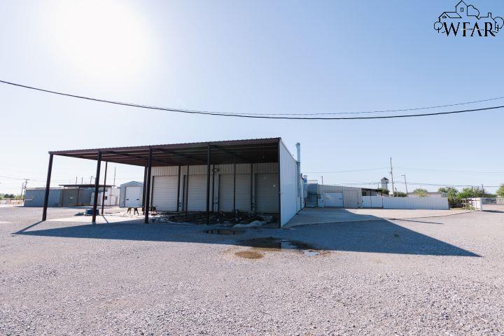 2606 JACKSBORO HIGHWAY Unit: 2700 Jacksboro Hwy