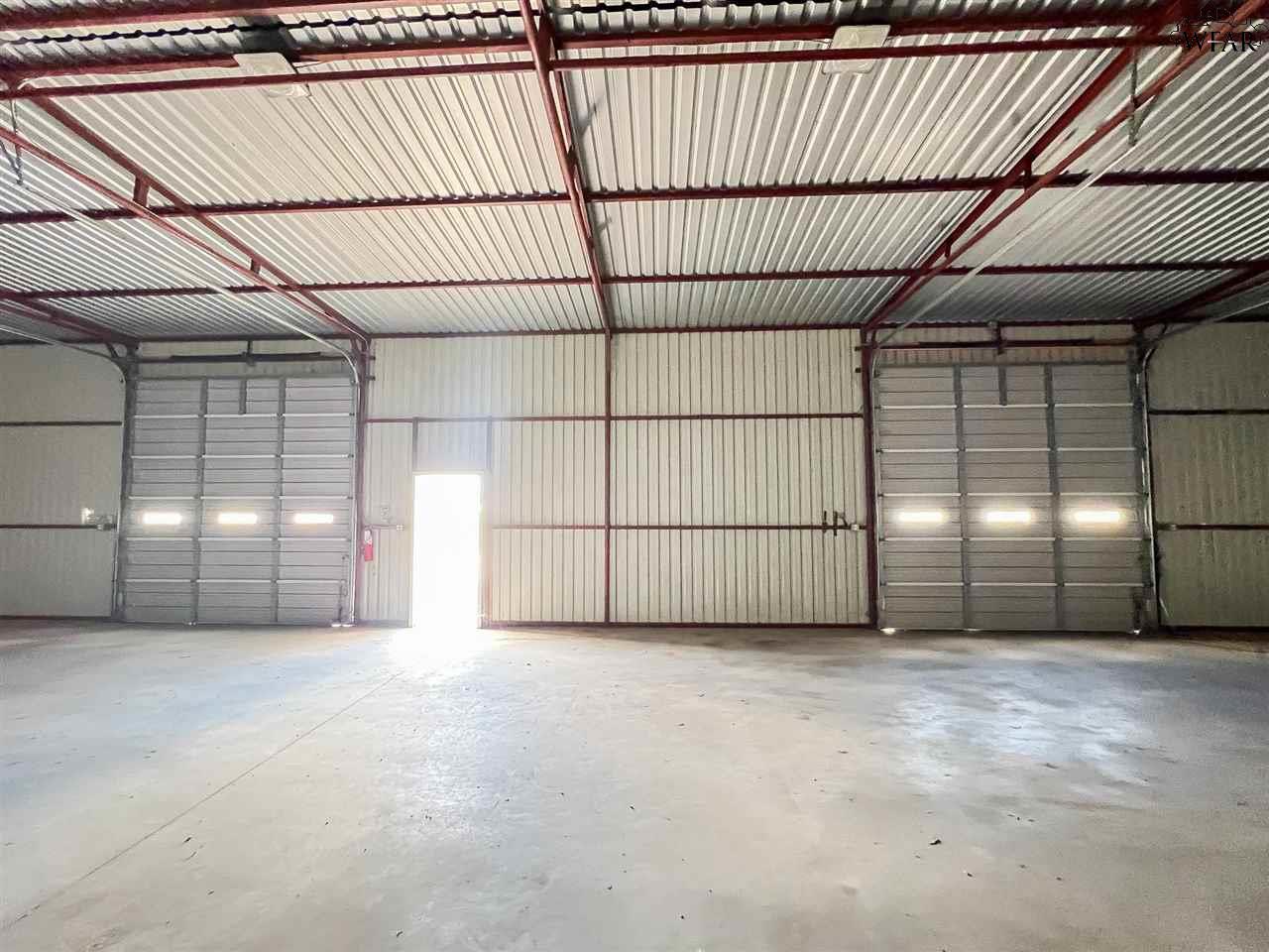 284 and 288 W JENTSCH ROAD