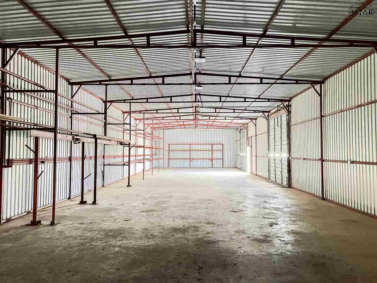 284 and 288 W JENTSCH ROAD