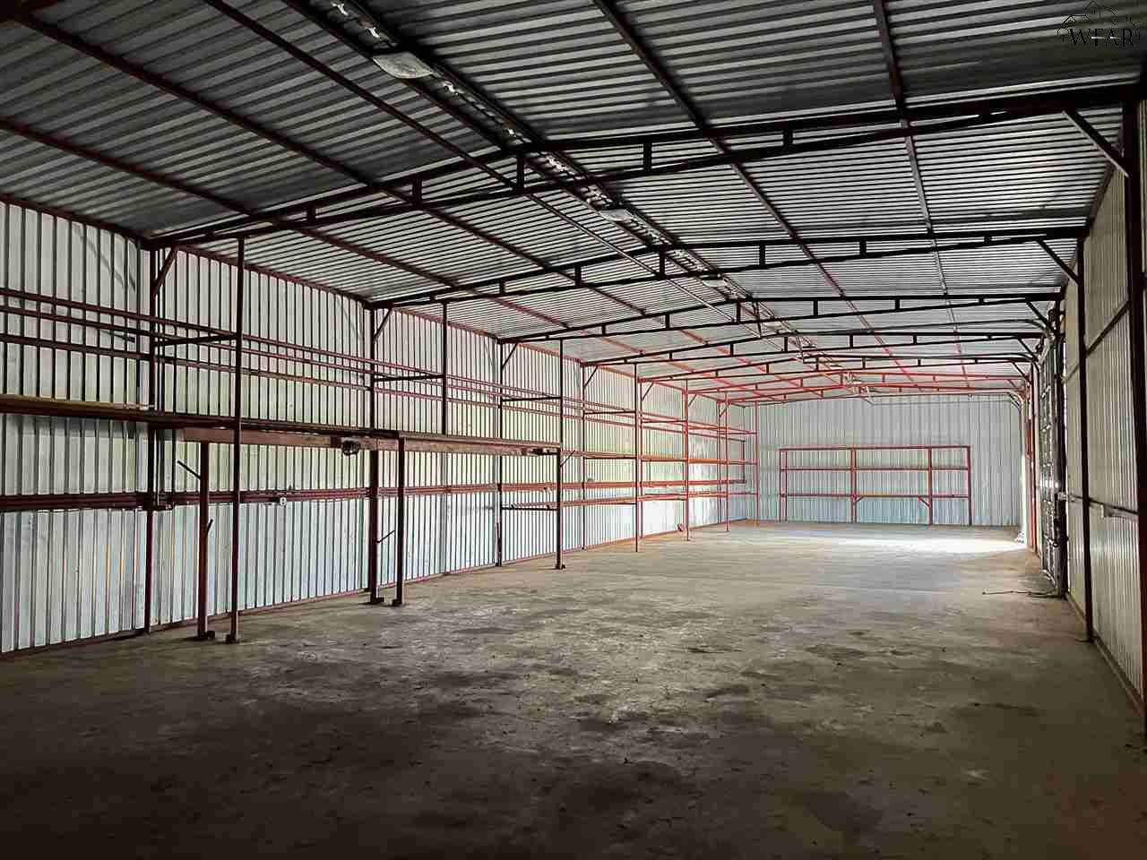 284 and 288 W JENTSCH ROAD