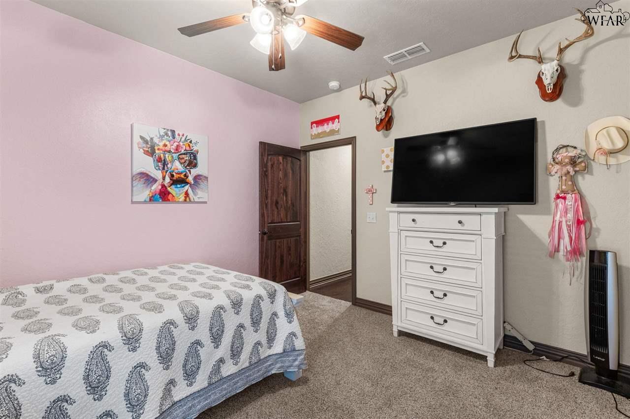 1722 SHOAL CREEK DRIVE