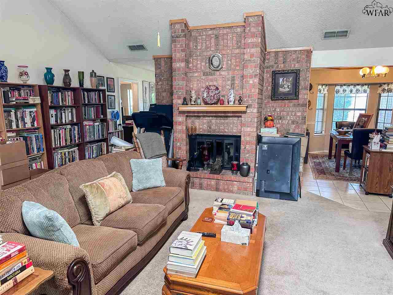 2744 SHEPHERDS GLEN