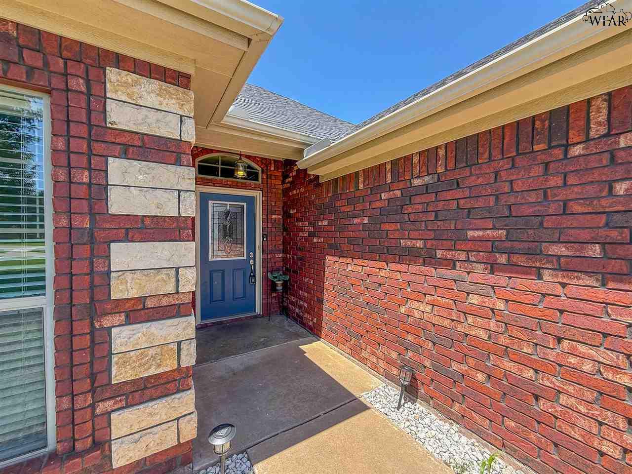 4 JAYDEN COURT