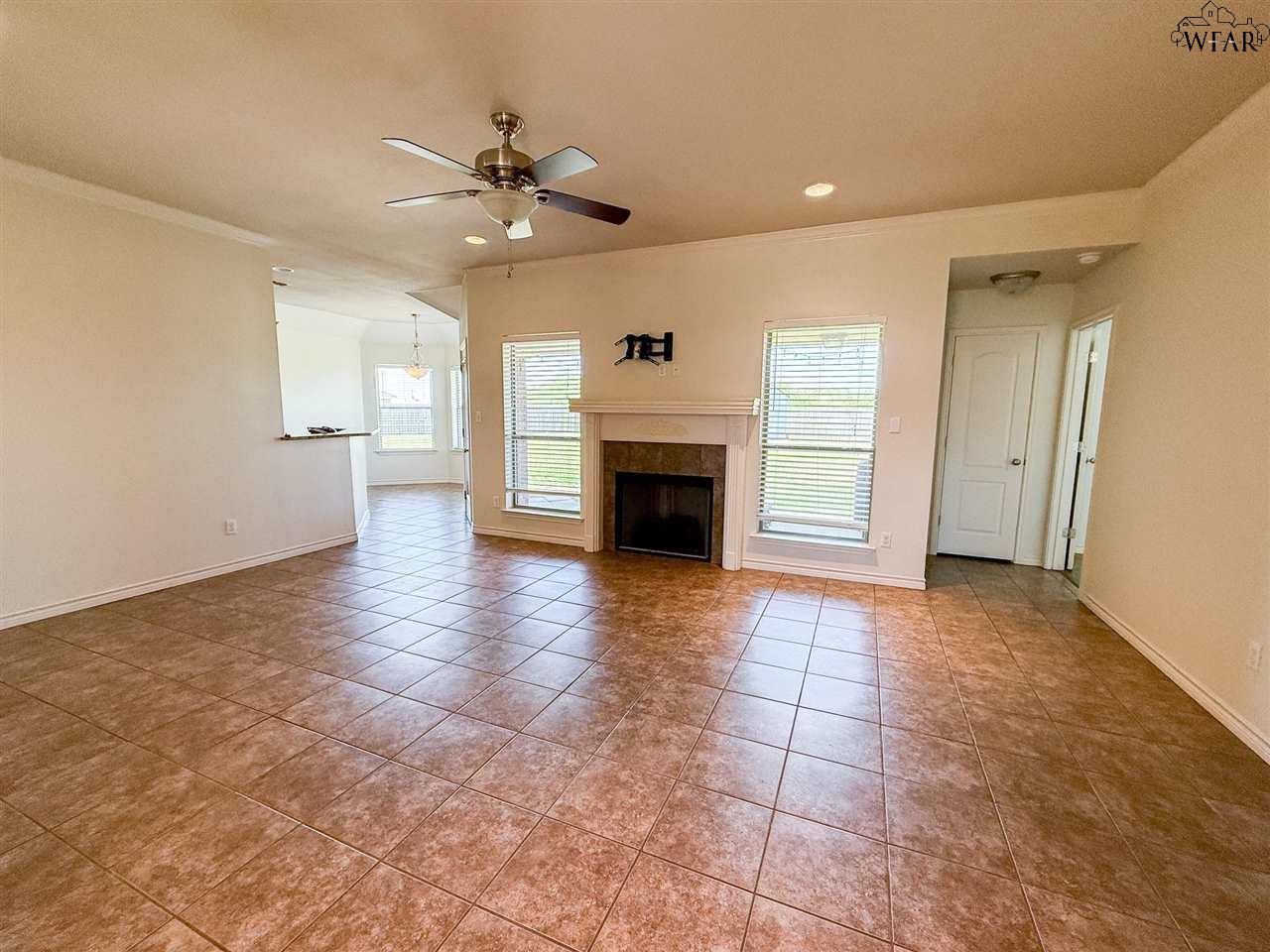 4 JAYDEN COURT