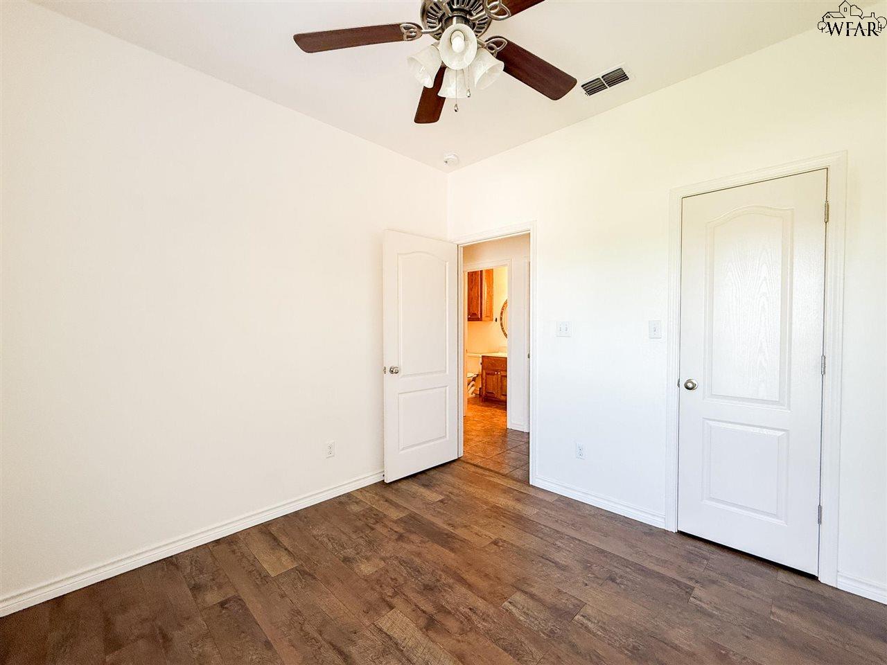 4 JAYDEN COURT