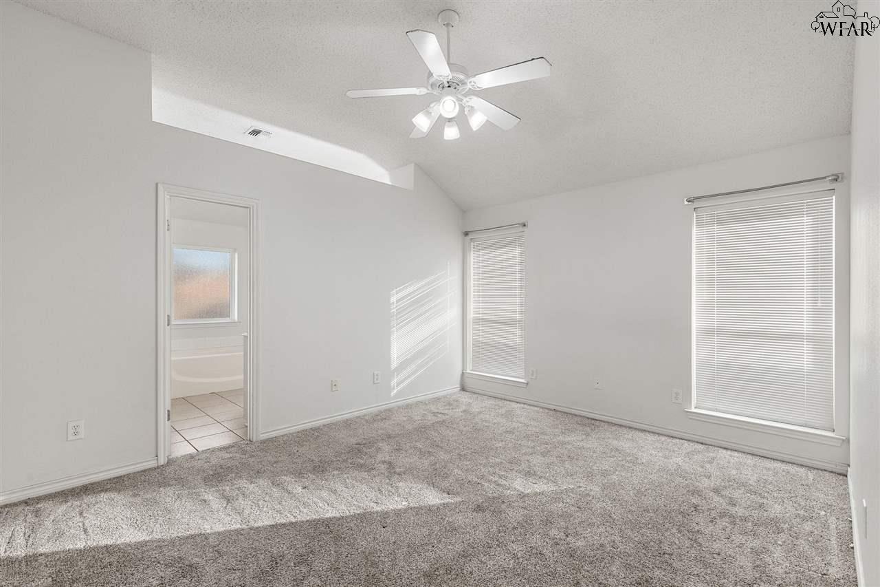 6047 LACI LANE