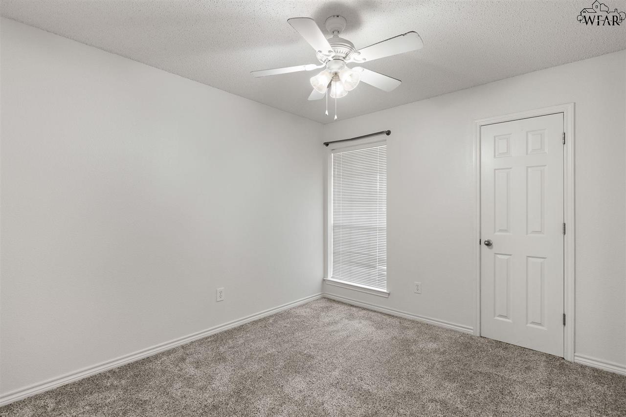 6047 LACI LANE
