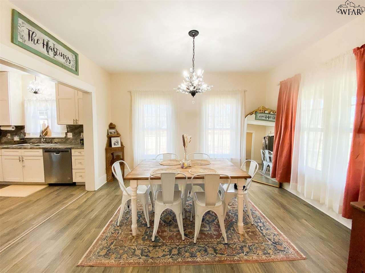 311 W ALAMEDA STREET