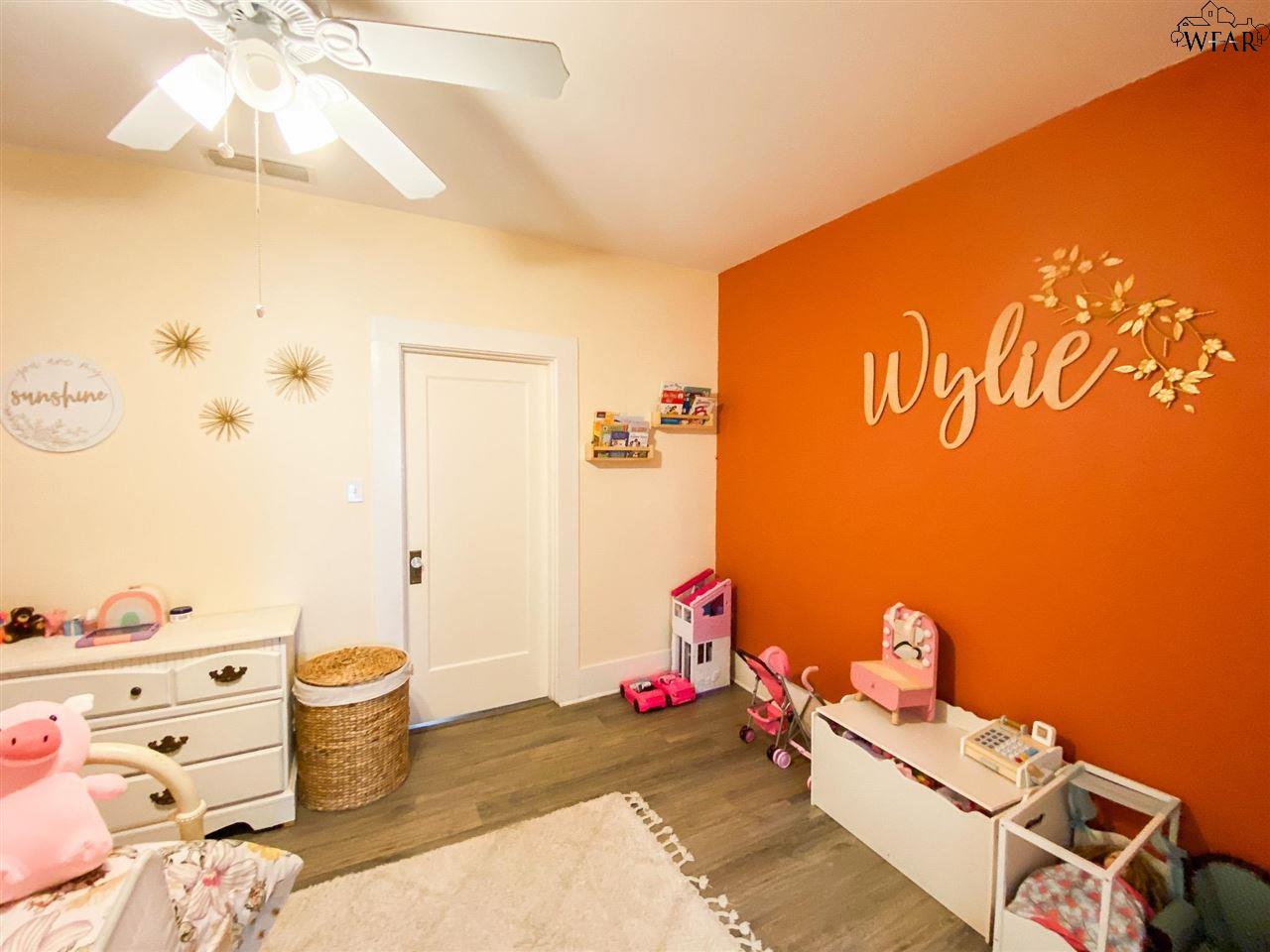 311 W ALAMEDA STREET