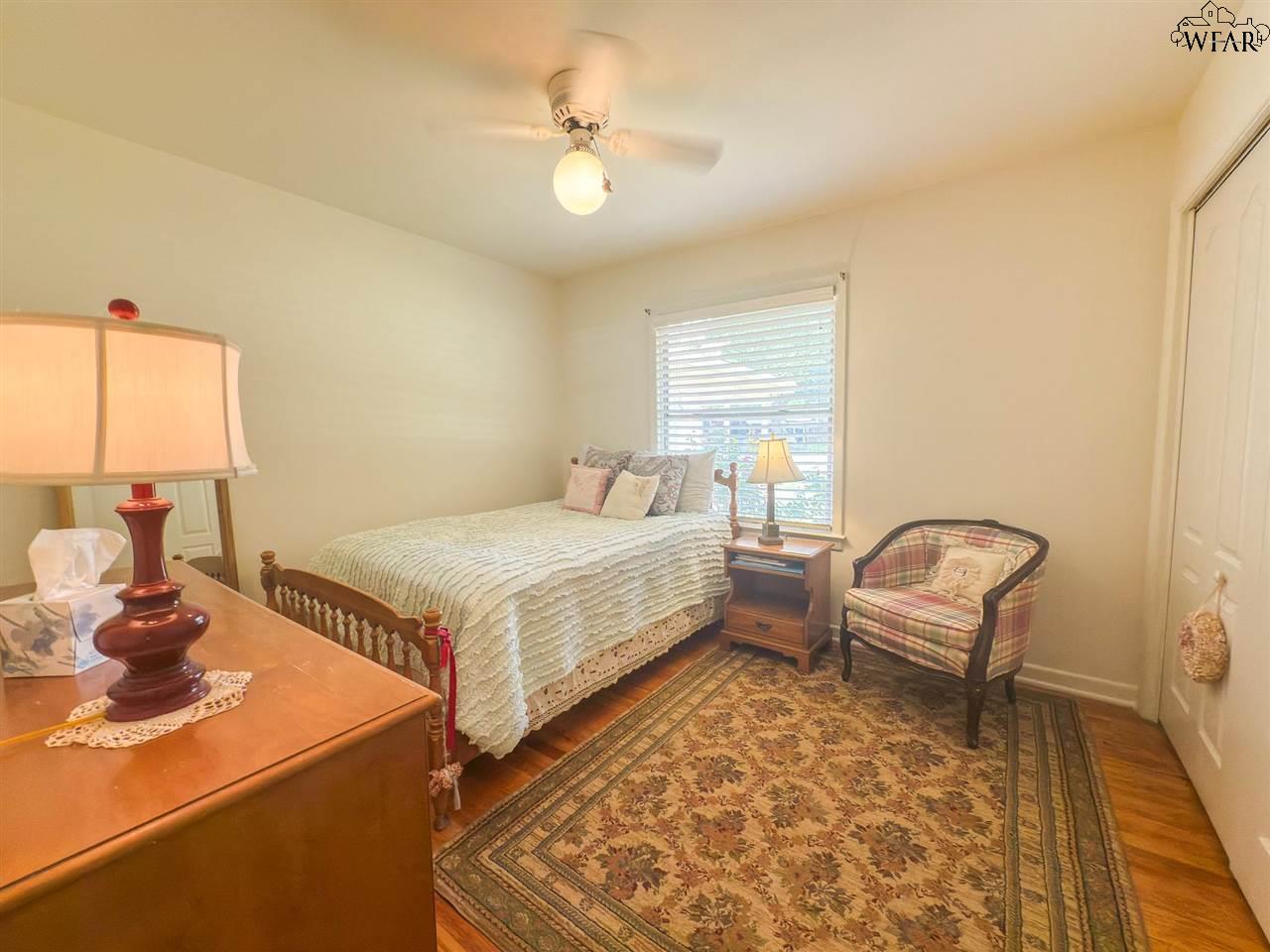 4804 HOLLANDALE AVENUE