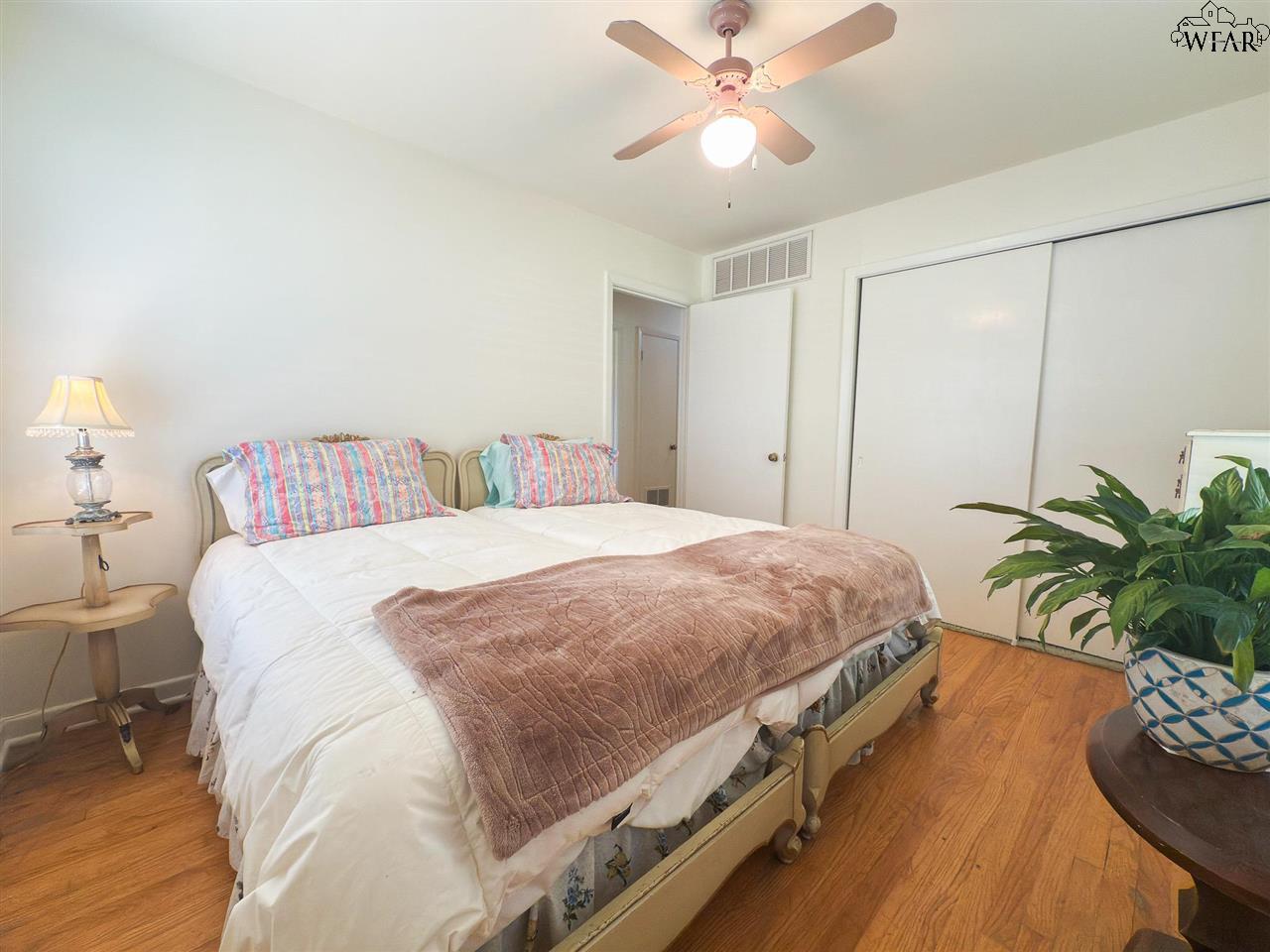 4804 HOLLANDALE AVENUE