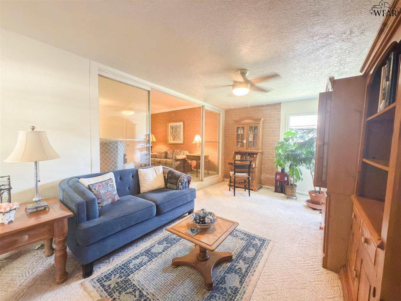 4804 HOLLANDALE AVENUE