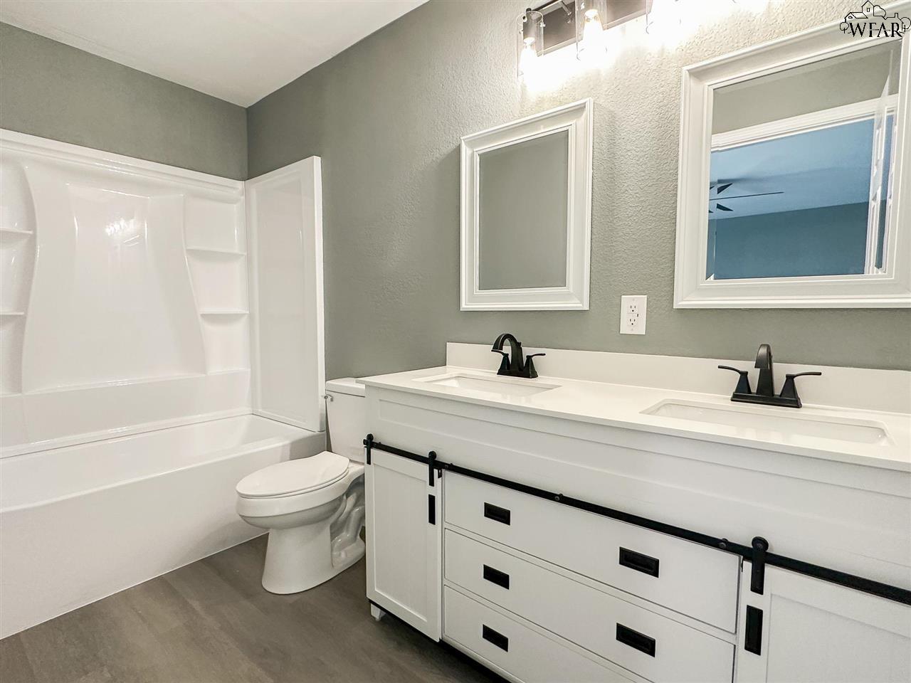 223 LOCH LOMOND DRIVE