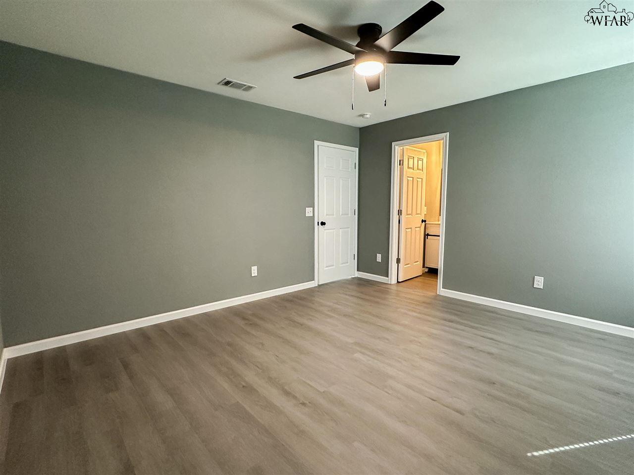 223 LOCH LOMOND DRIVE