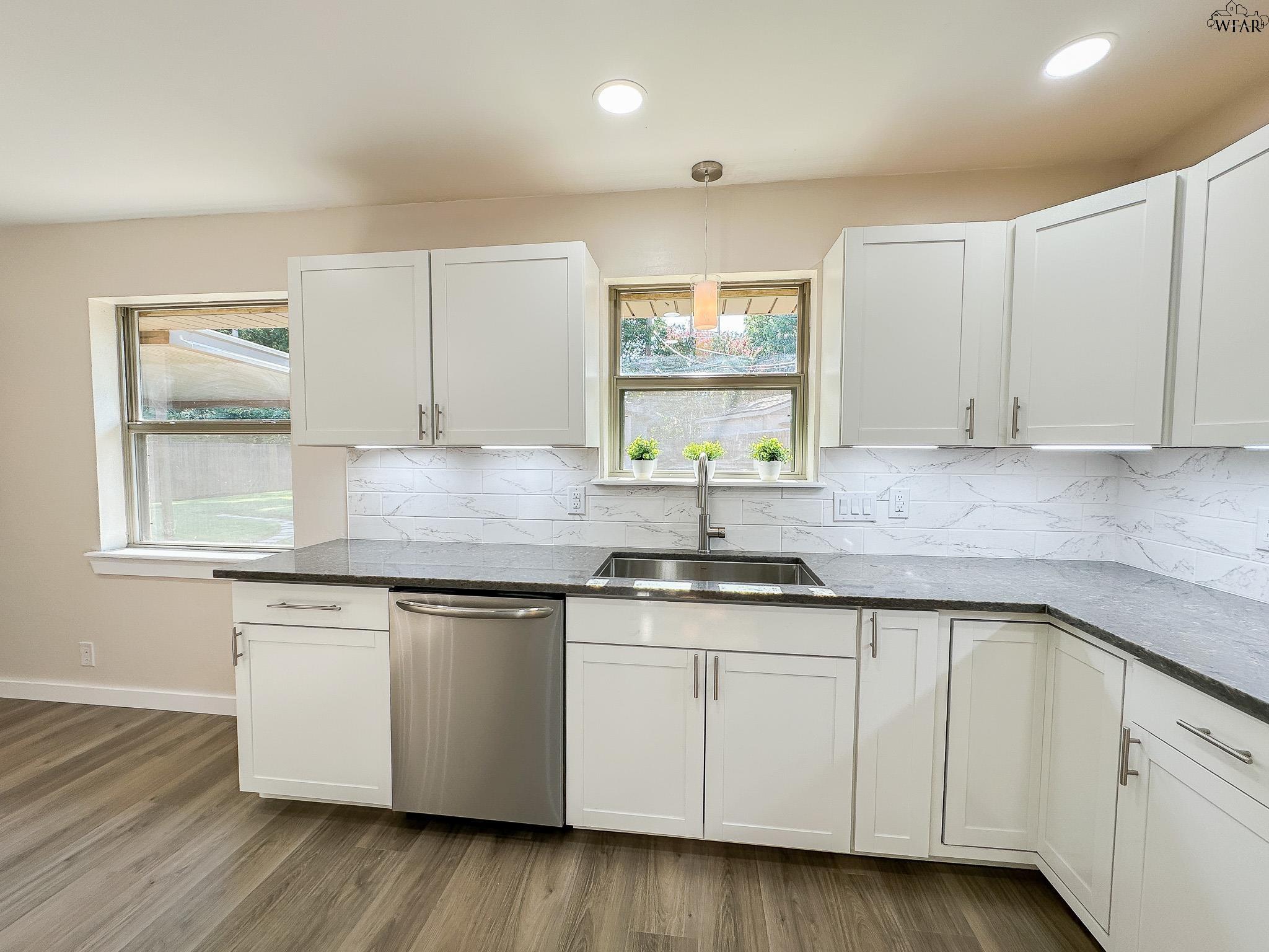 4813 MELISSA LEA LANE