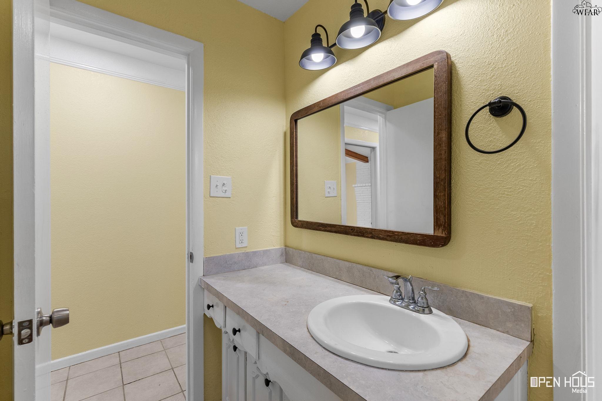 1543 SWEETBRIAR DRIVE