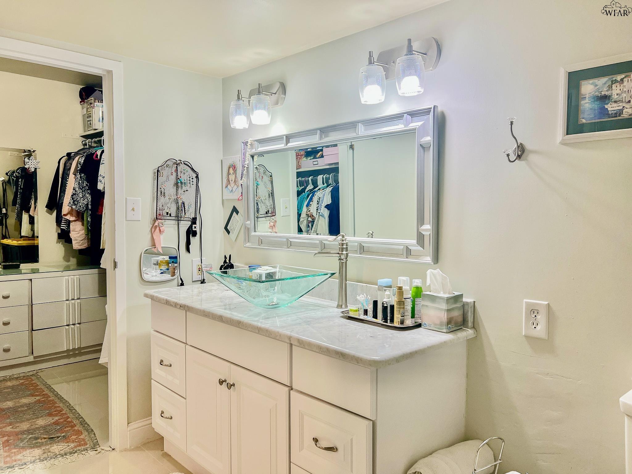 2100 SANTA FE STREET Unit: #706