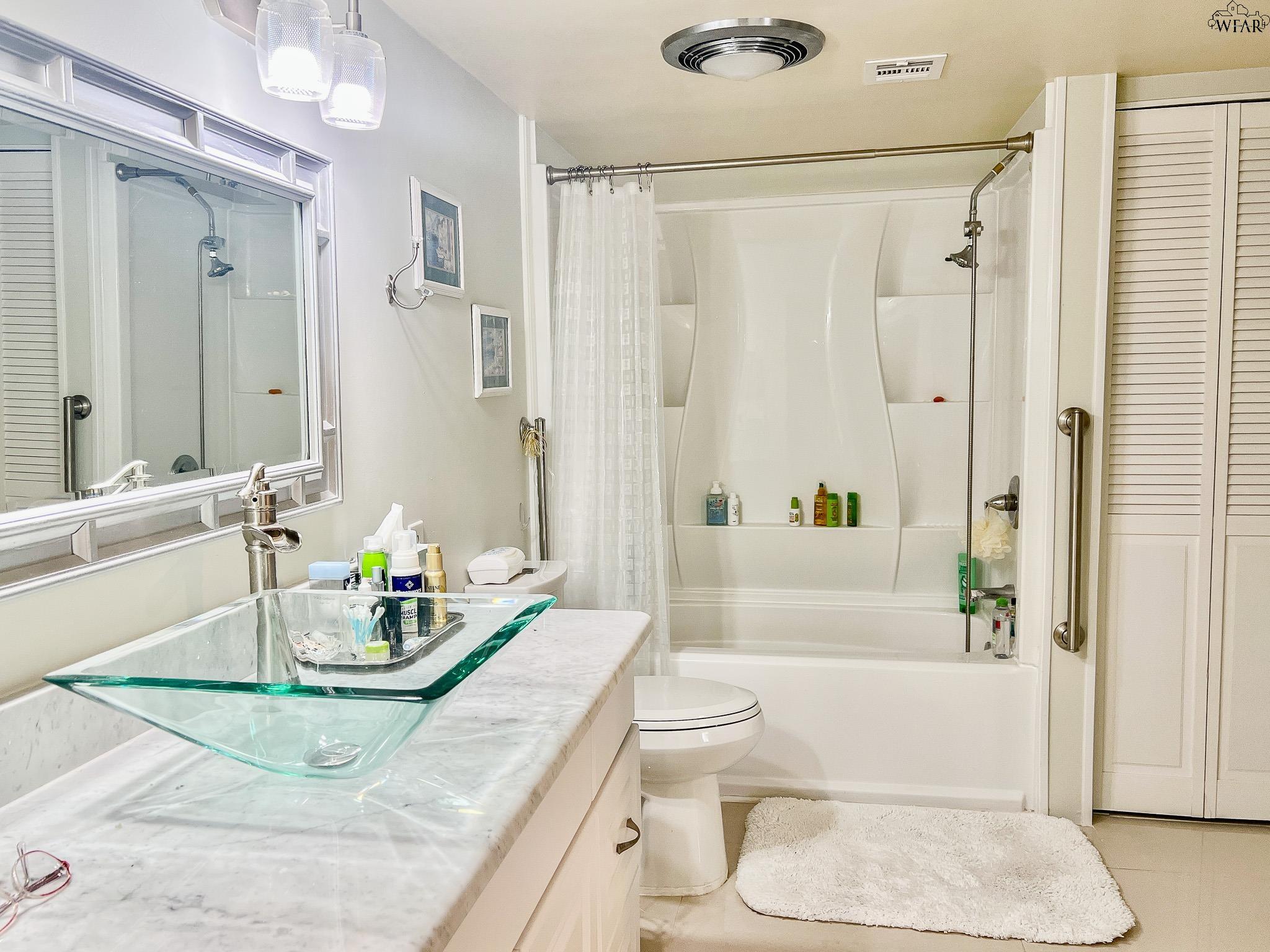 2100 SANTA FE STREET Unit: #706