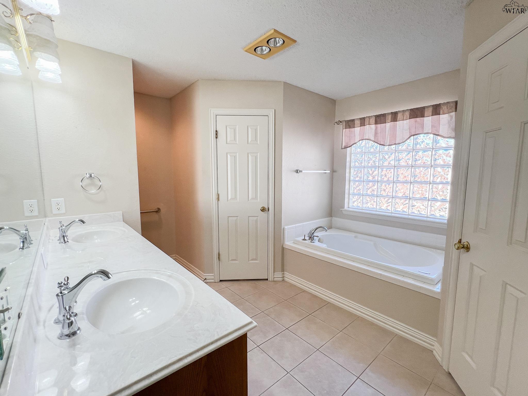 5109 SUNNYBROOK LANE