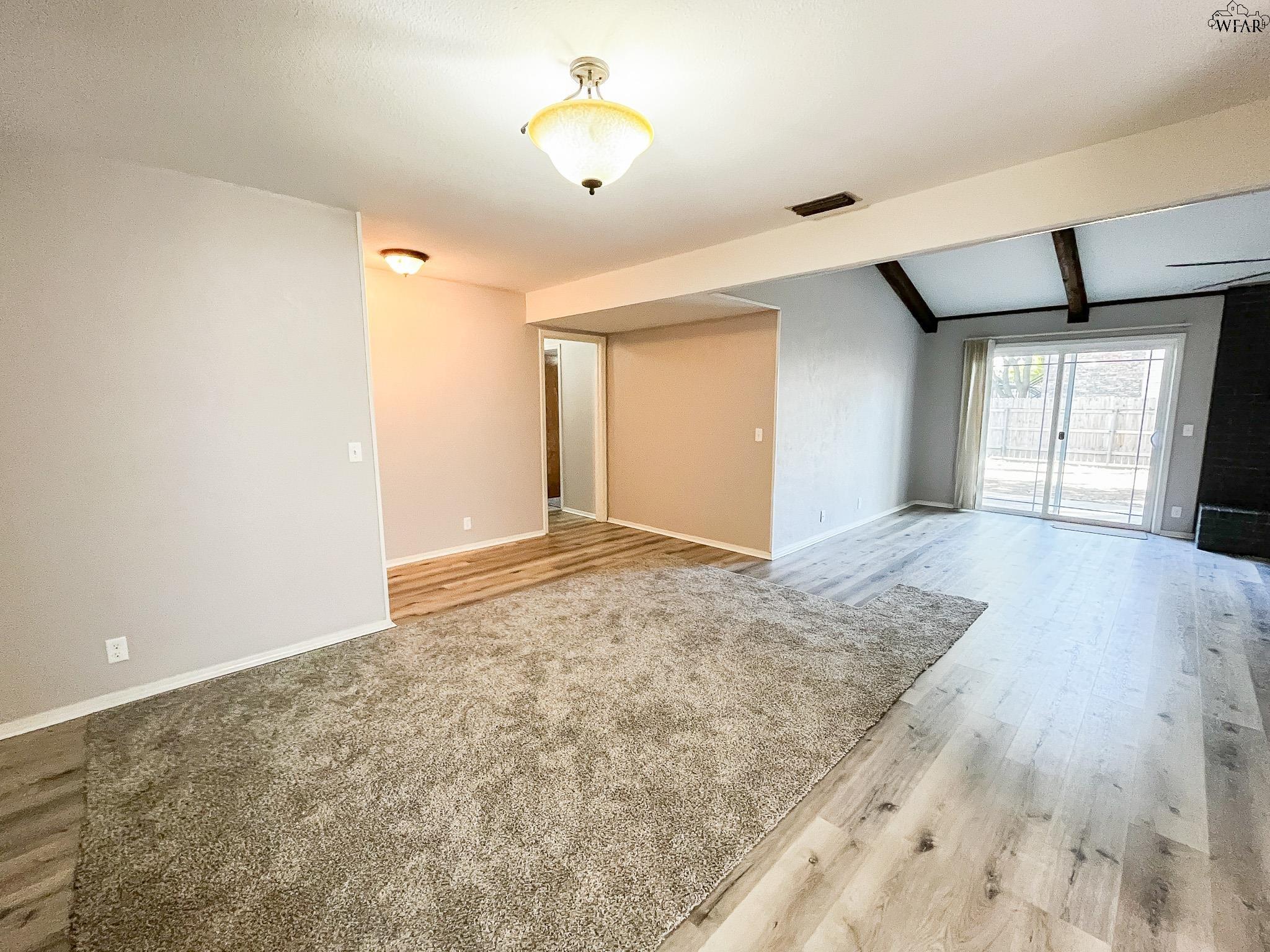 5533 BRIARGROVE DRIVE