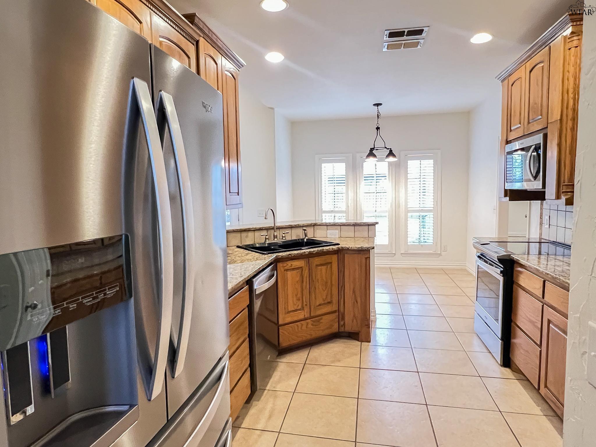 1703 ROCKRIDGE DRIVE