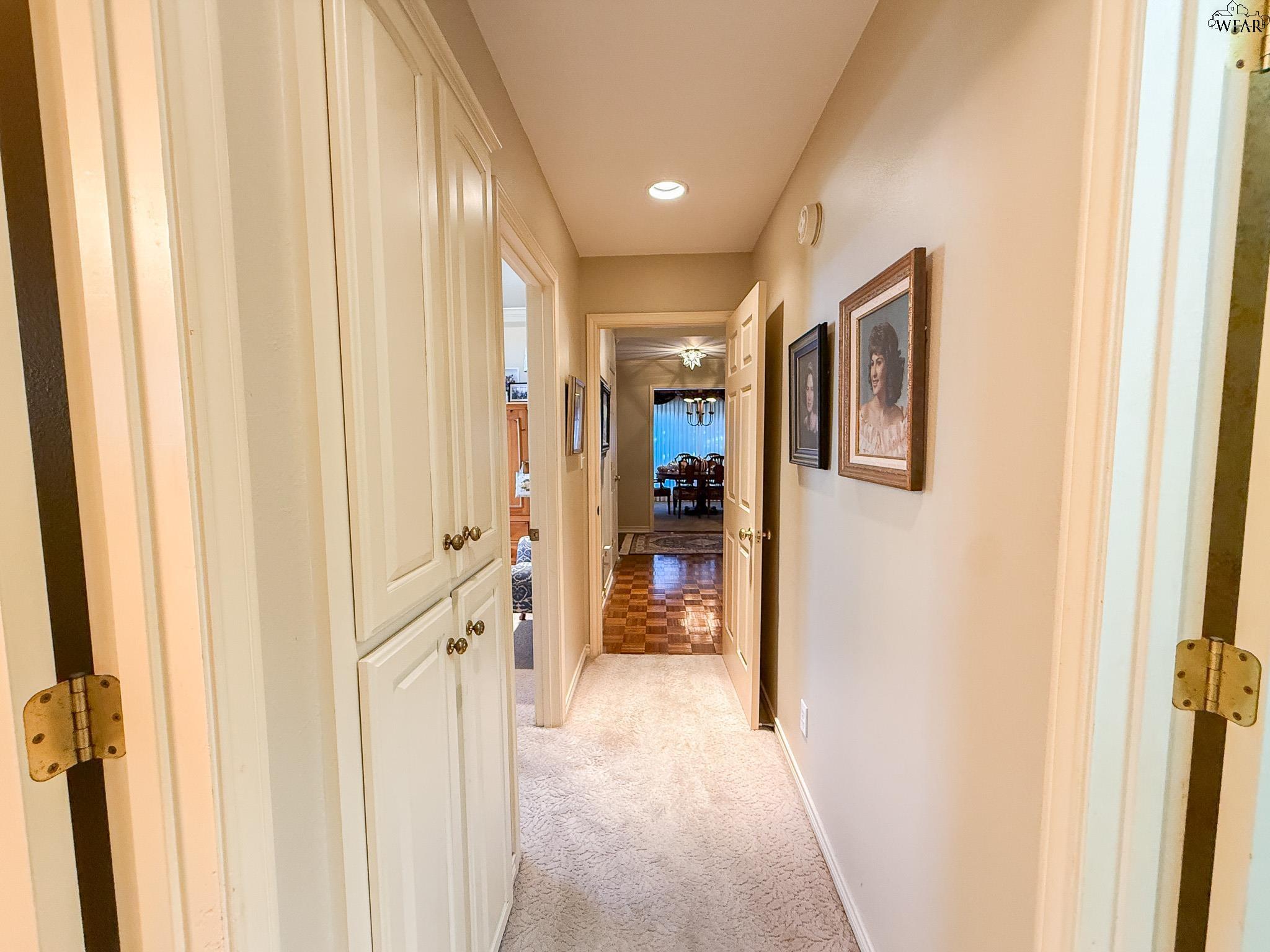 2813 HAPPY HOLLOW DRIVE