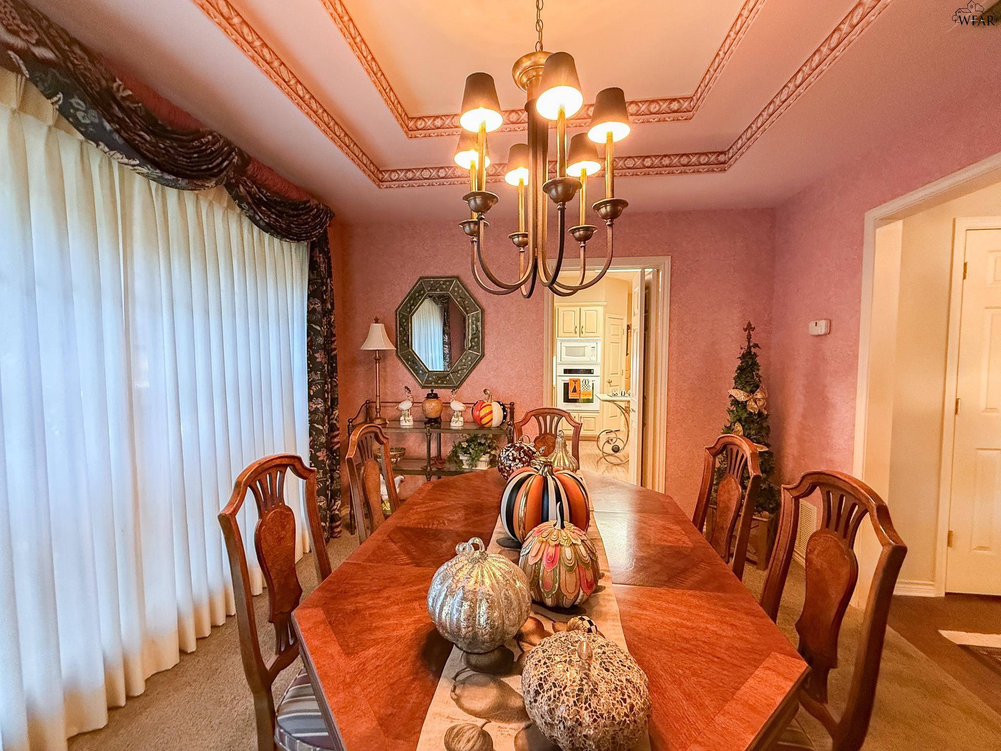 2813 HAPPY HOLLOW DRIVE