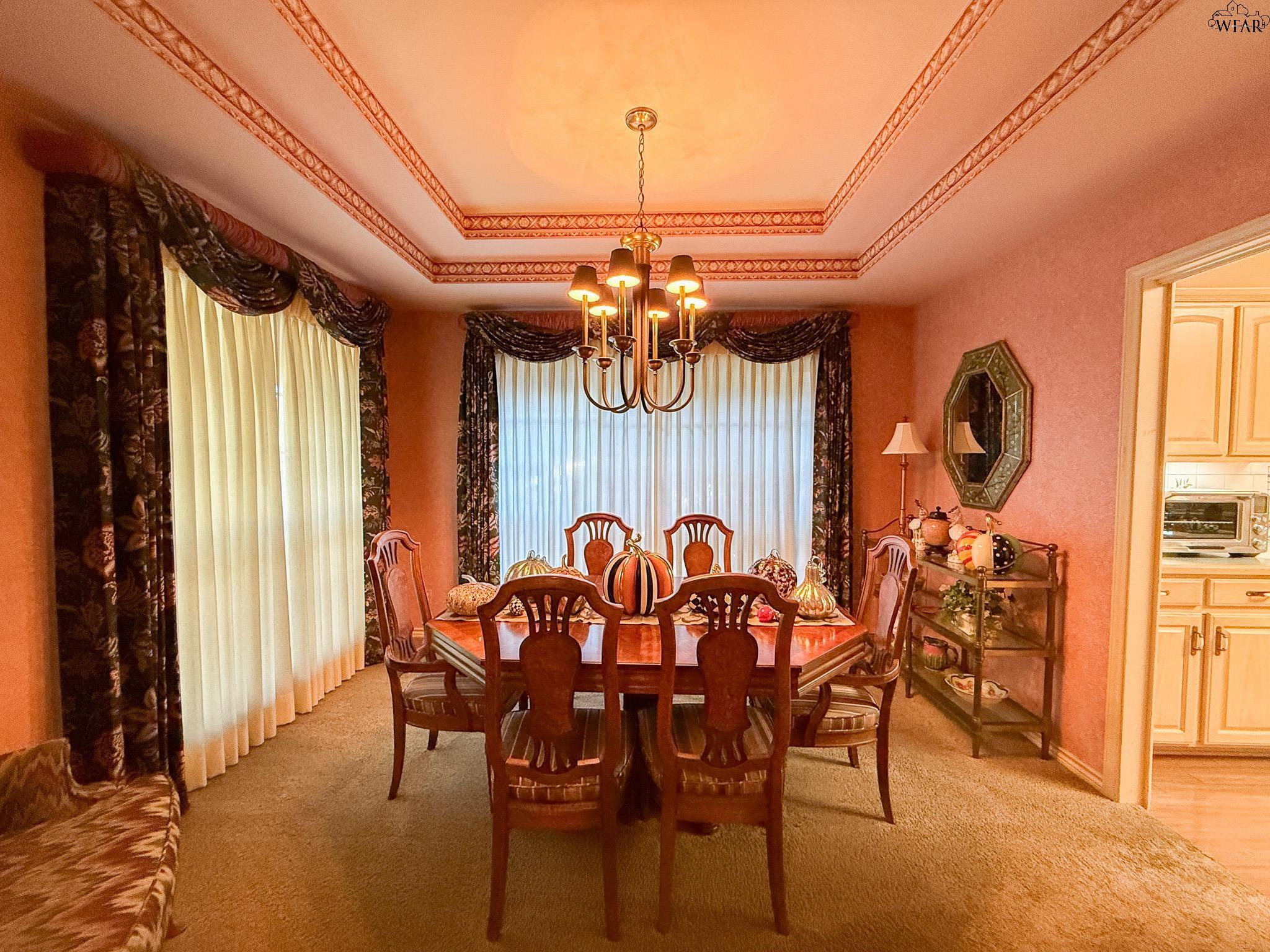 2813 HAPPY HOLLOW DRIVE