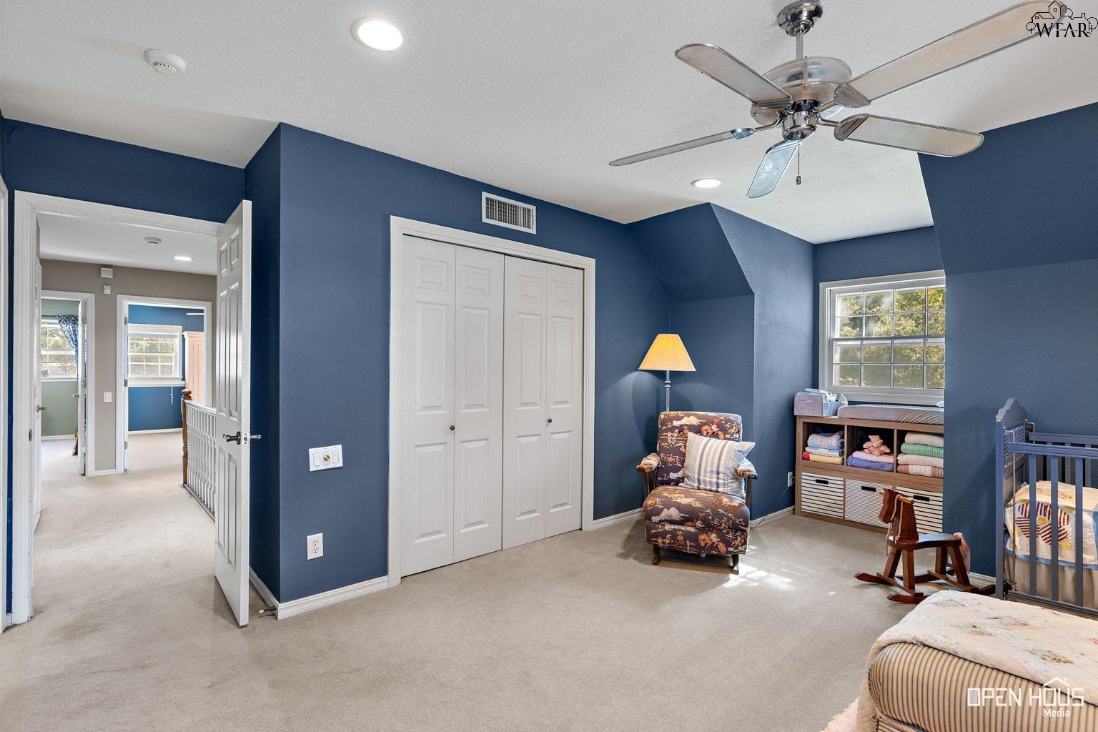 1570 SINGLETON AVENUE