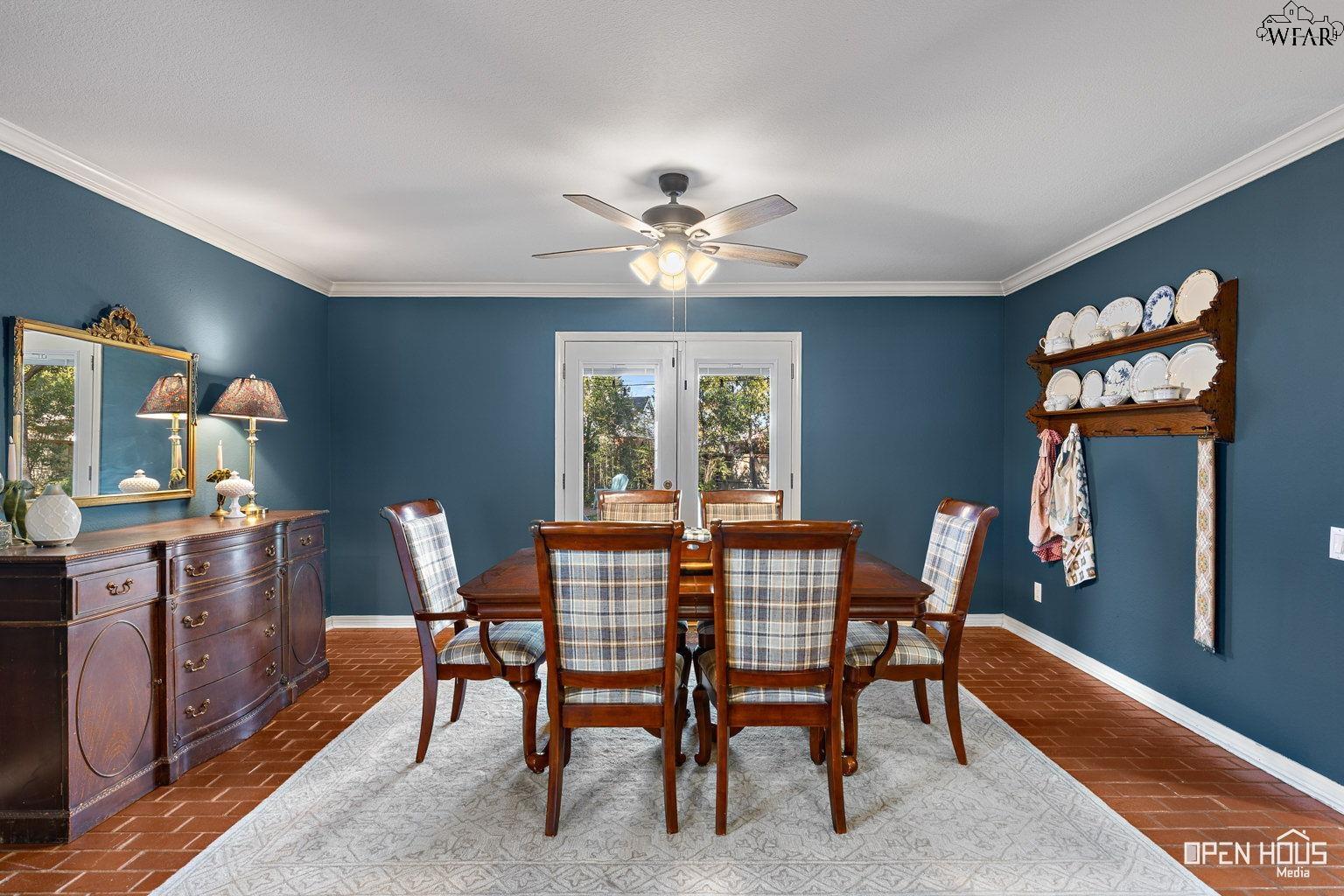 1570 SINGLETON AVENUE