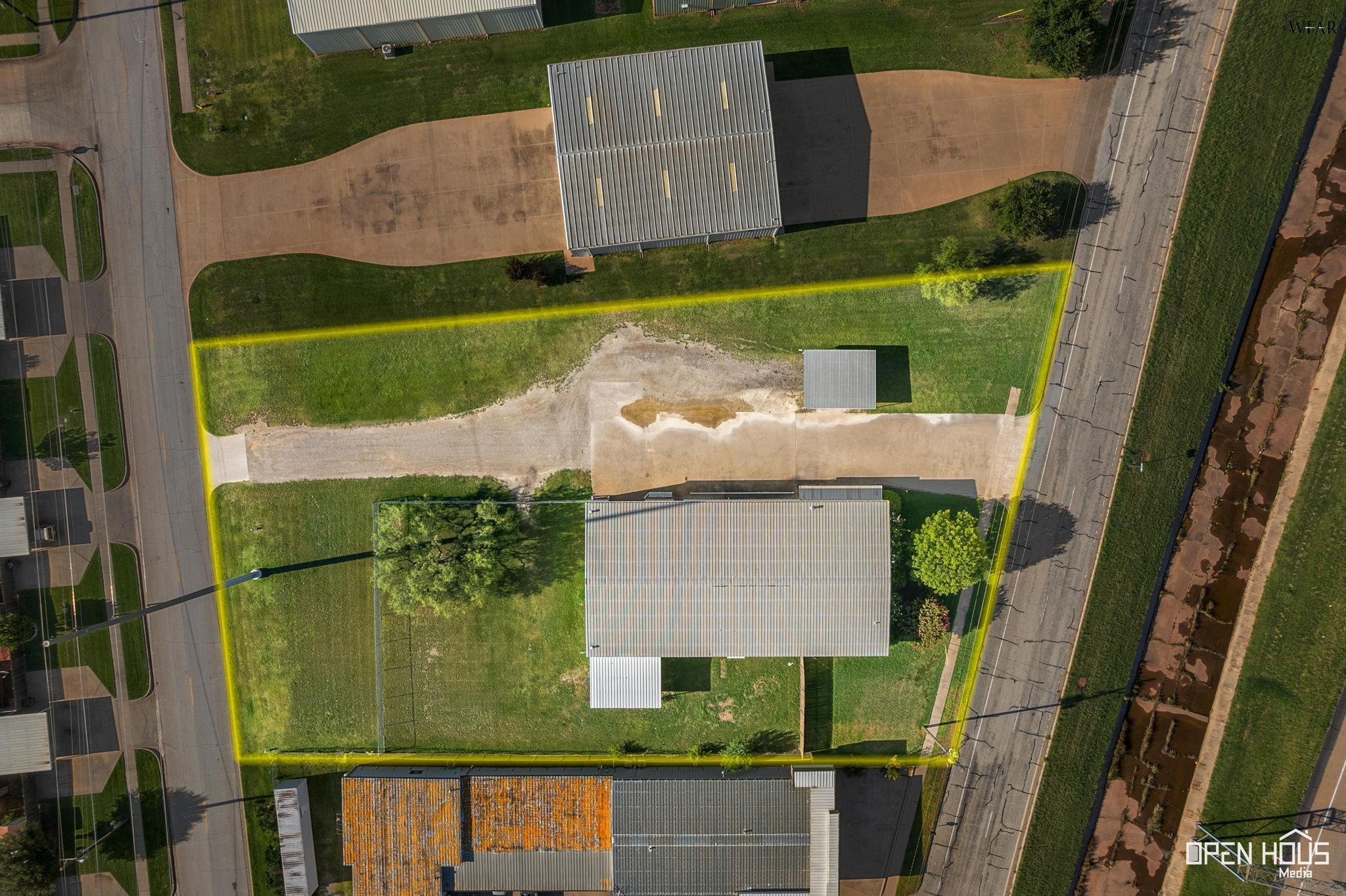 4200 HENRY S GRACE FREEWAY