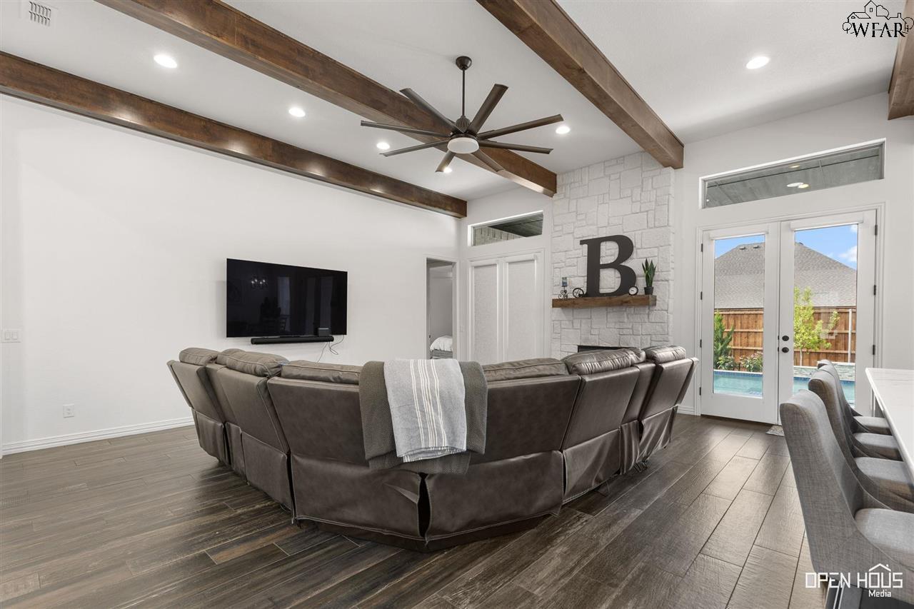 4806 SILVER CREST DRIVE