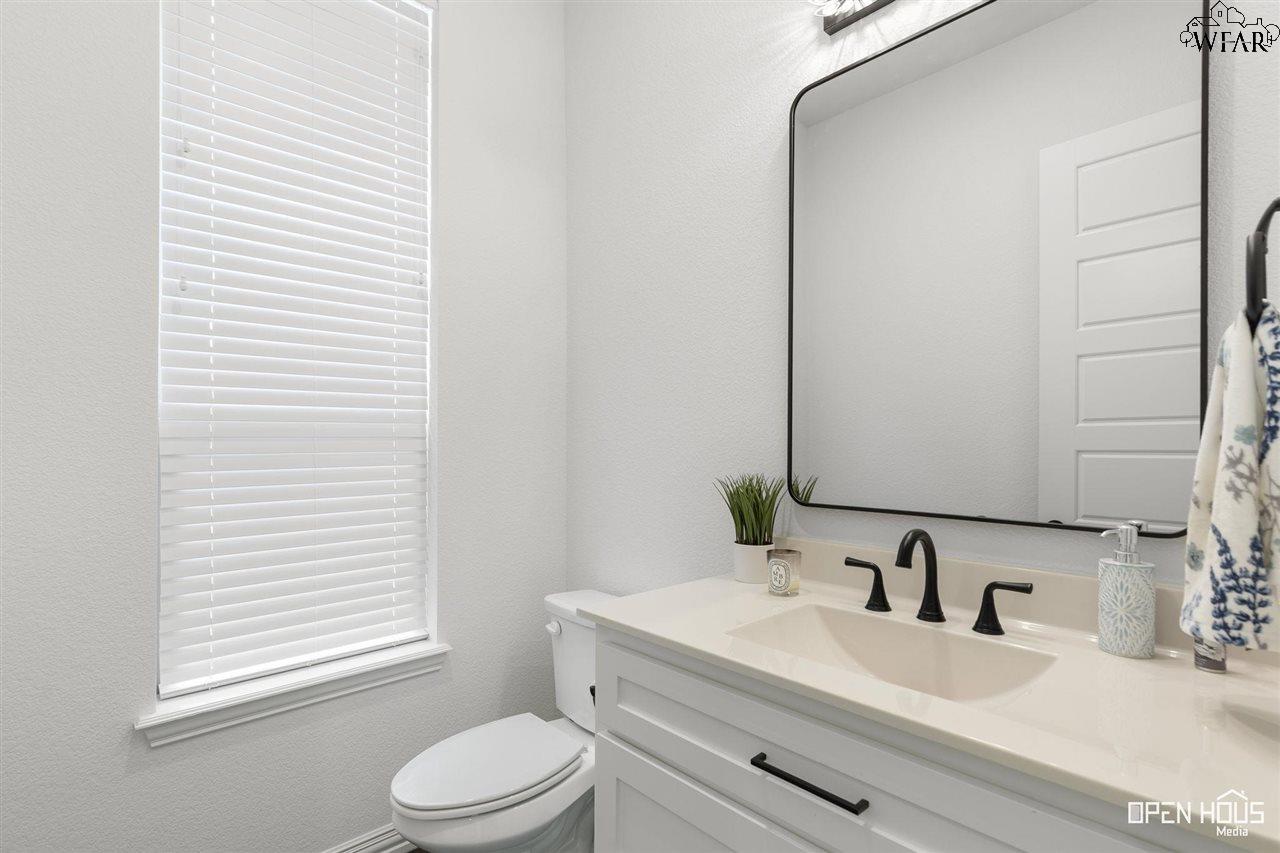 4806 SILVER CREST DRIVE