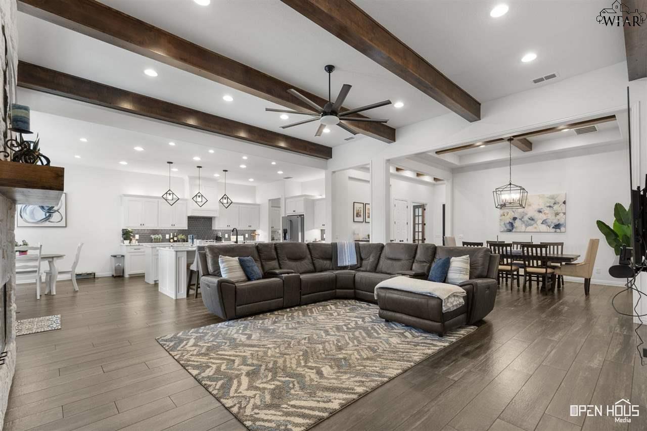 4806 SILVER CREST DRIVE