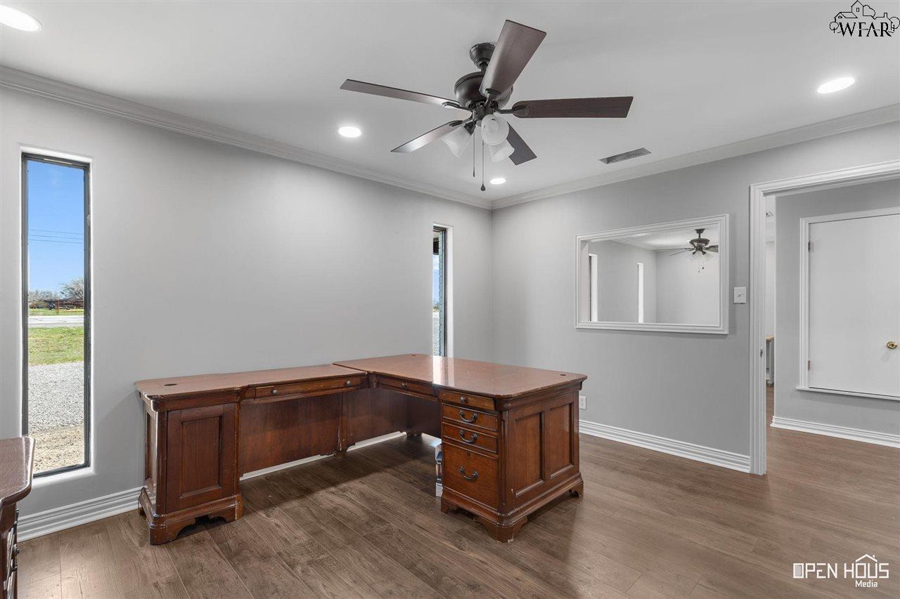 9478 SEYMOUR HIGHWAY