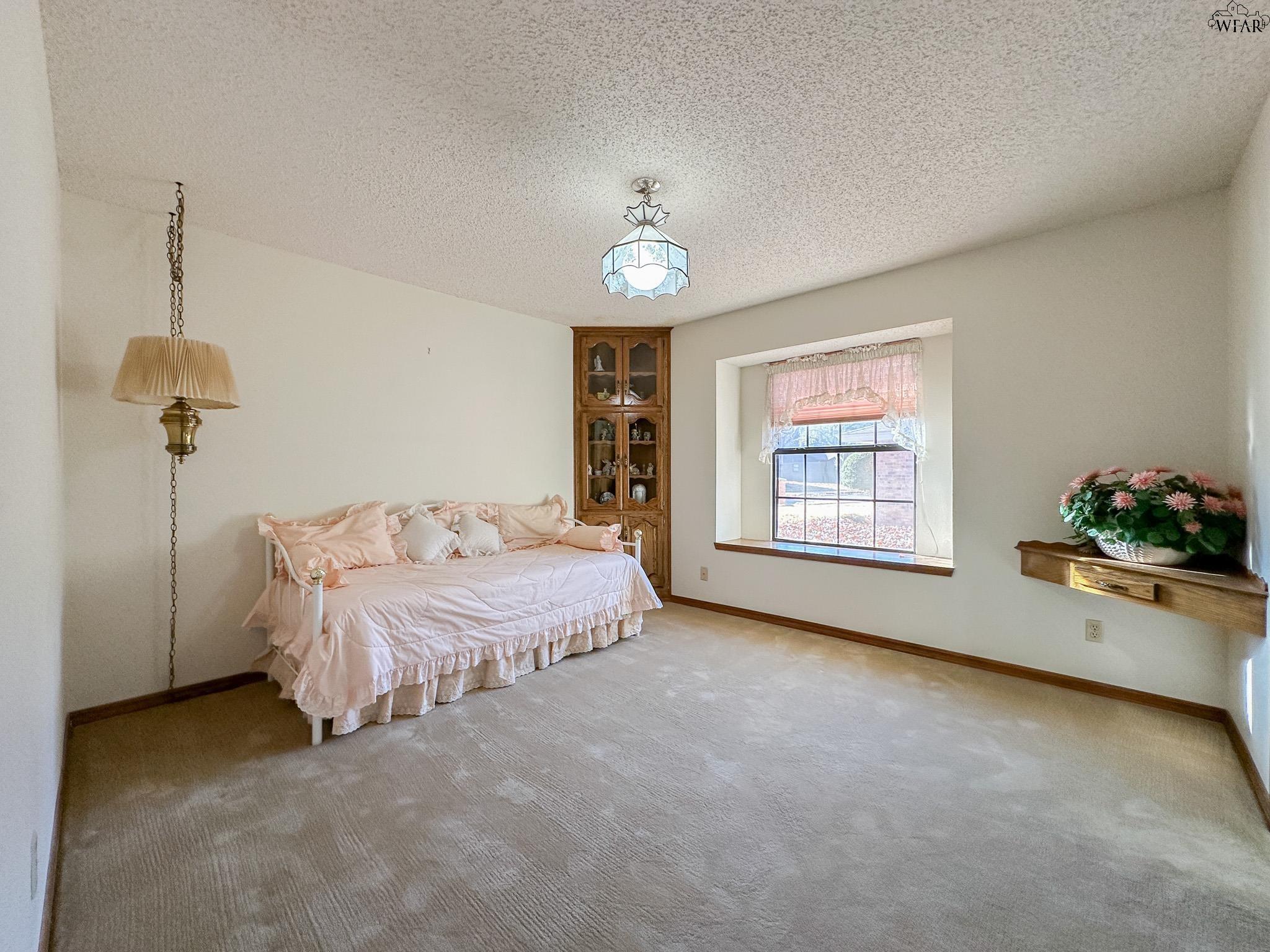 2509 GARDEN GROVE LANE