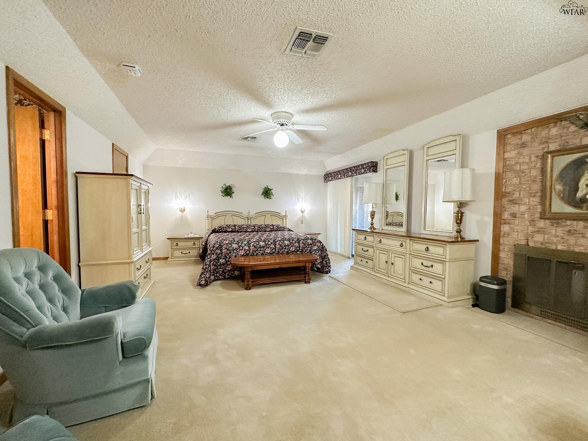 2509 GARDEN GROVE LANE