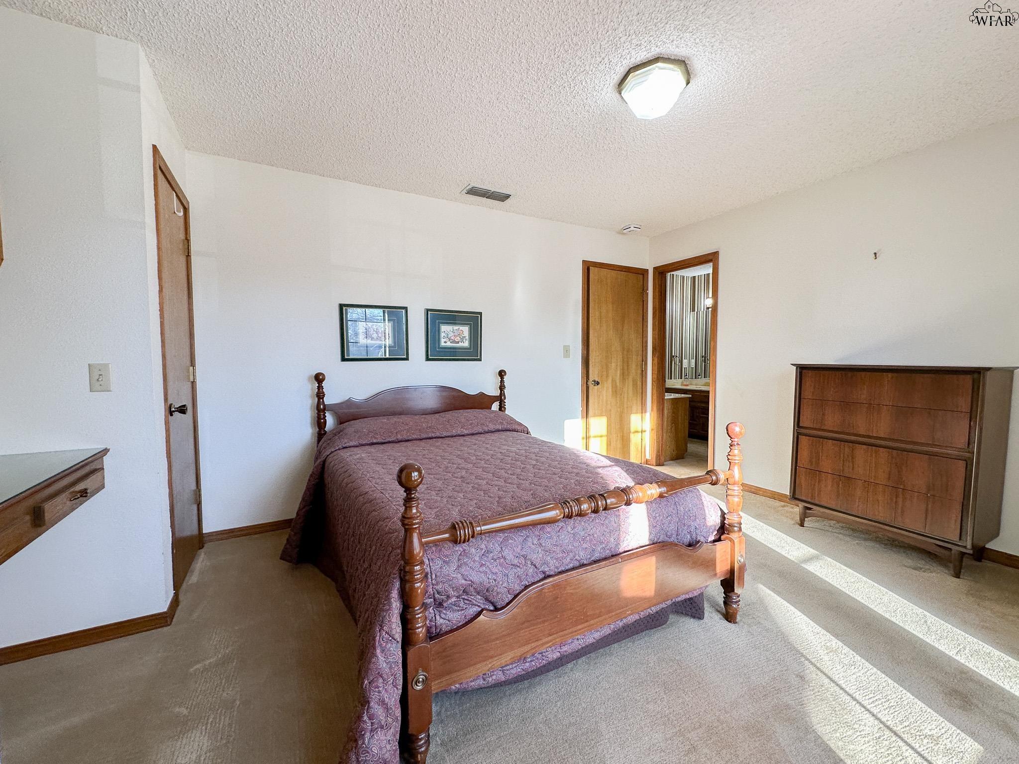 2509 GARDEN GROVE LANE