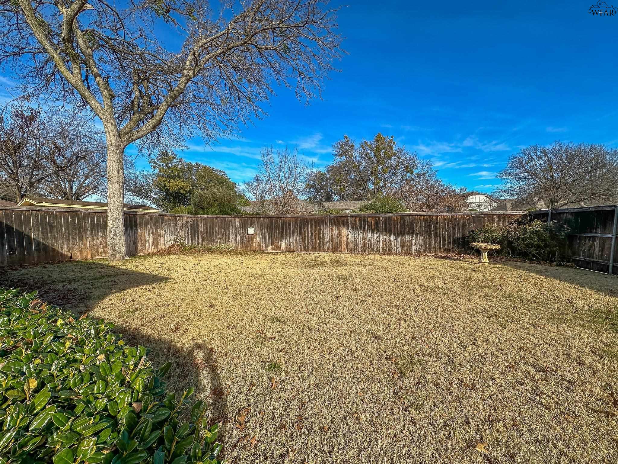 2509 GARDEN GROVE LANE