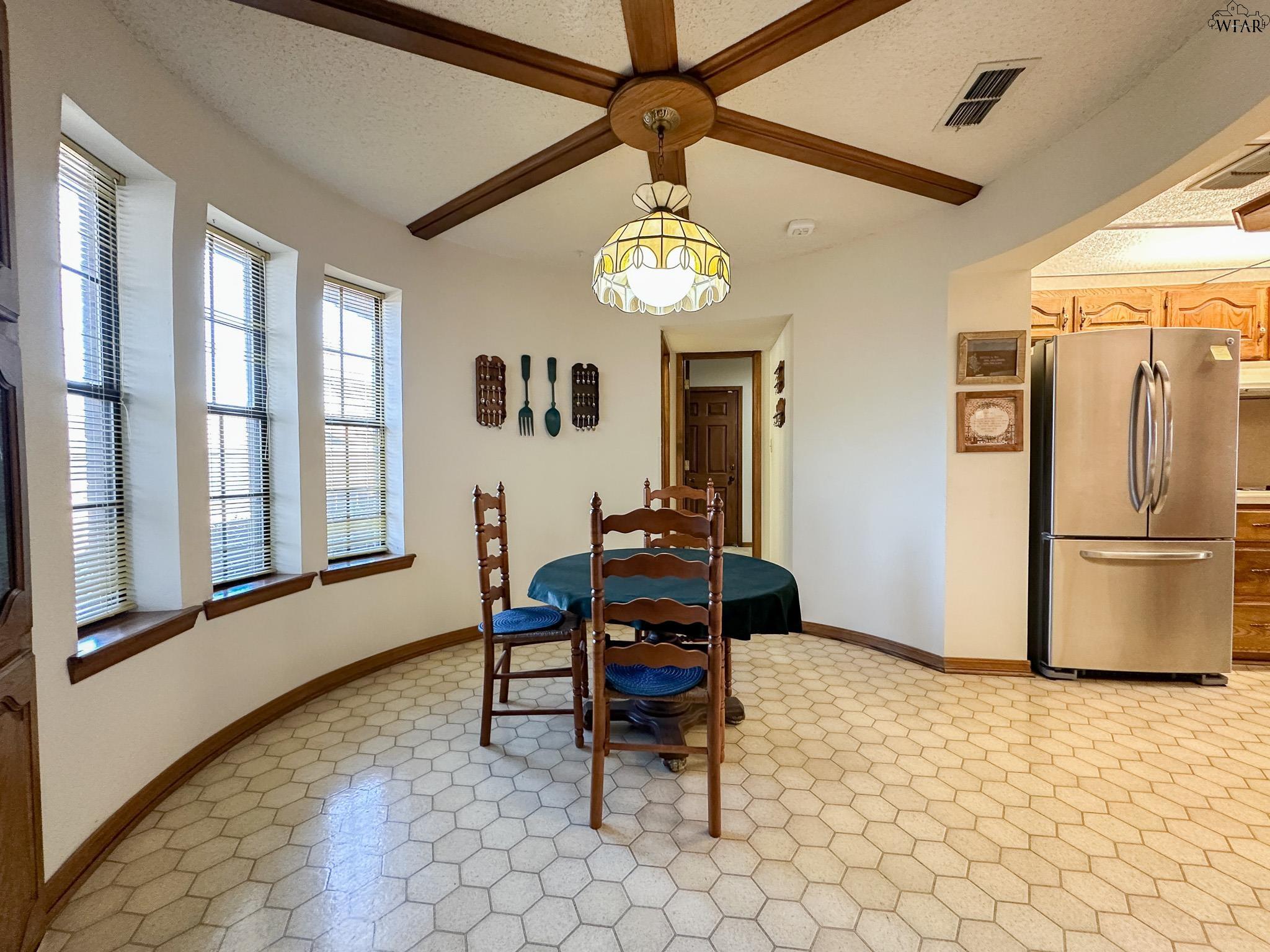 2509 GARDEN GROVE LANE