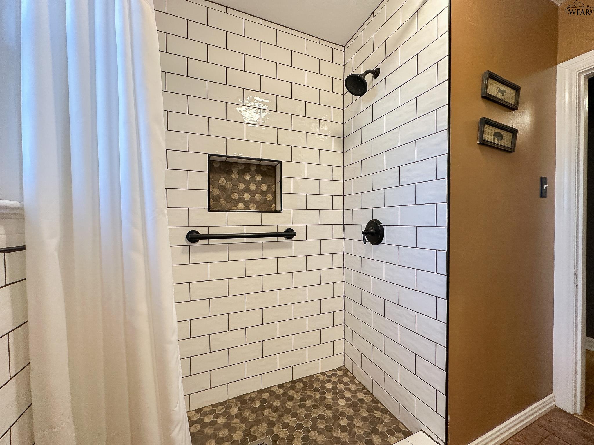 1636 SPEEDWAY AVENUE