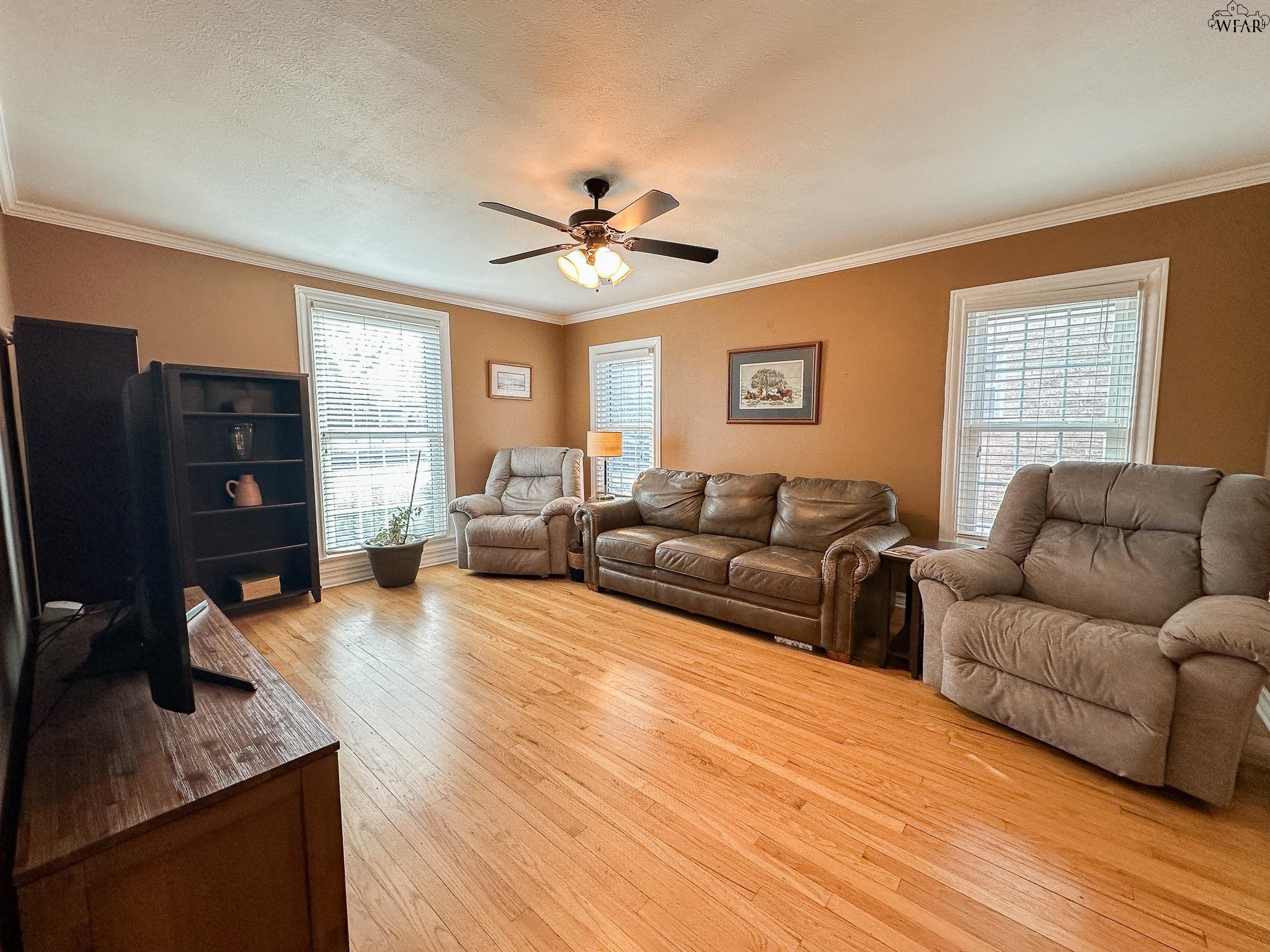 1636 SPEEDWAY AVENUE