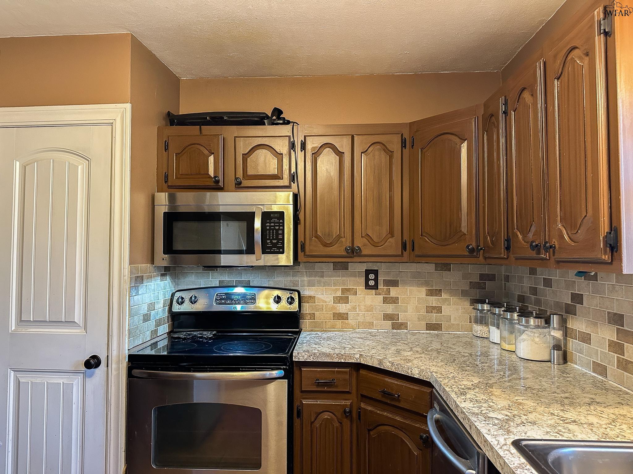 1636 SPEEDWAY AVENUE