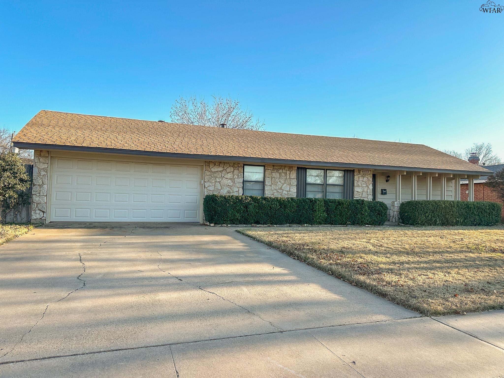 4653 EL CAPITAN DRIVE