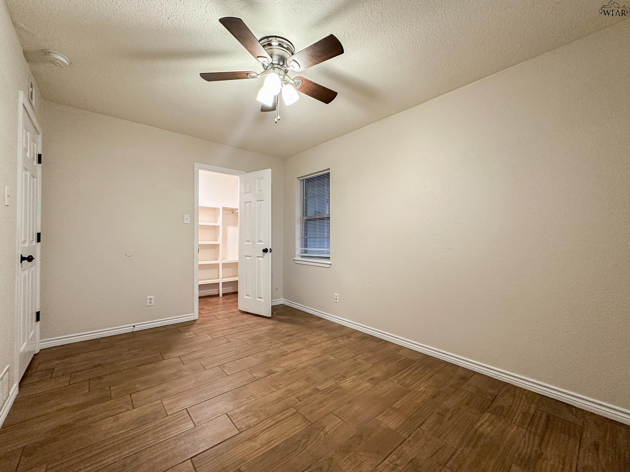 4653 EL CAPITAN DRIVE